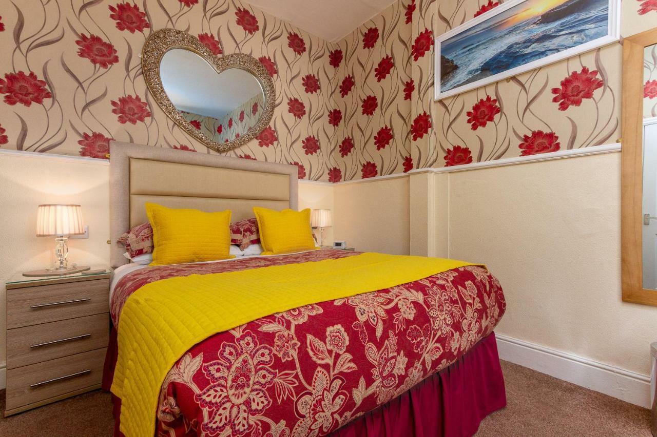 Valentine Lodge Over 25 Couples Only Blackpool Extérieur photo