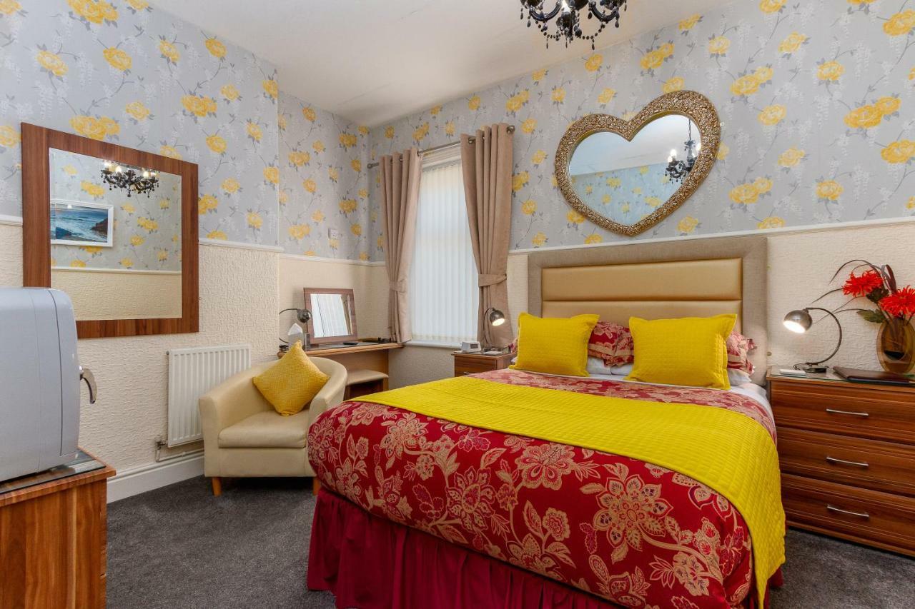 Valentine Lodge Over 25 Couples Only Blackpool Extérieur photo